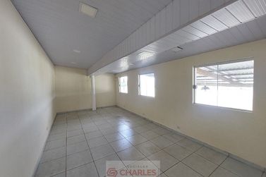 Sal&atilde;o Comercial para alugar - 272m&sup2; - Centro