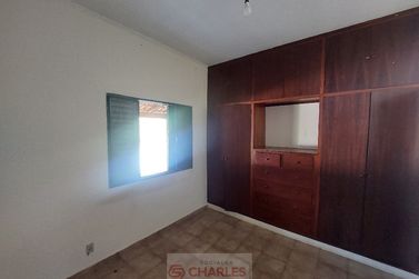S&iacute;tio &agrave; venda - 345m&sup2; - Centro