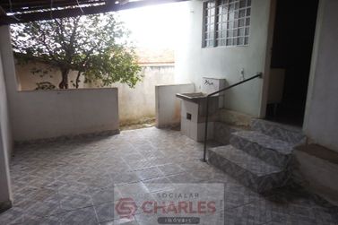 Casa &agrave; venda - 115m&sup2; - Centro