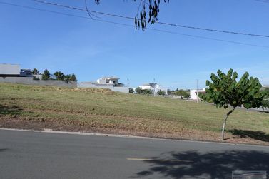 Terreno &agrave; venda - 10m&sup2; - Centro