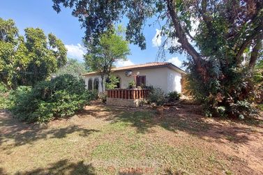 S&iacute;tio &agrave; venda - 634m&sup2; - Centro
