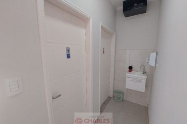 Sala Comercial para alugar - 253m&sup2; - Centro