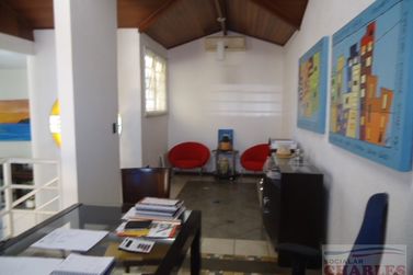 Sala Comercial &agrave; venda - 112m&sup2; - Centro