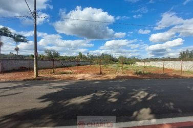 Terreno &agrave; venda - 10m&sup2; - Centro
