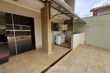 Casa &agrave; venda - 141m&sup2; - Centro