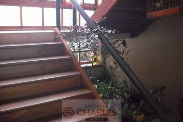 Casa &agrave; venda - 475m&sup2; - Centro