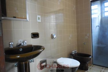 Casa &agrave; venda - 243m&sup2; - Centro