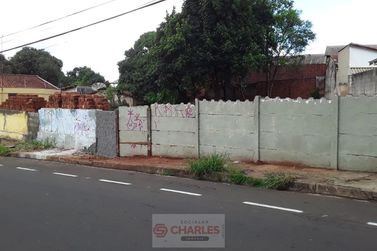 Terreno &agrave; venda - 10m&sup2; - Centro