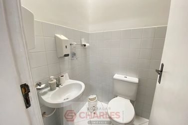Sala Comercial &agrave; venda - 160m&sup2; - Centro