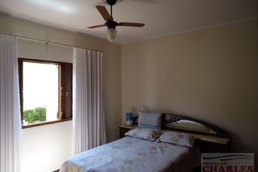 Casa &agrave; venda - 200m&sup2; - Centro