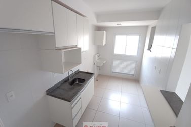 Apartamento &agrave; venda - 73m&sup2; - Centro