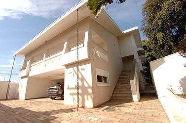Casa para alugar - 600m&sup2; - Centro