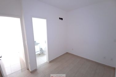Apartamento &agrave; venda - 73m&sup2; - Centro