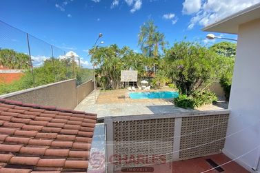 Casa &agrave; venda - 356m&sup2; - Centro