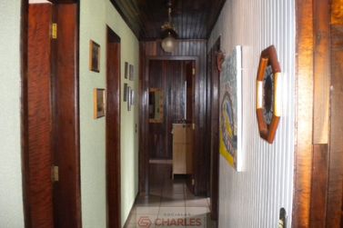 S&iacute;tio &agrave; venda - 300m&sup2; - Centro