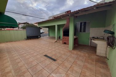 Casa &agrave; venda - 152m&sup2; - Centro