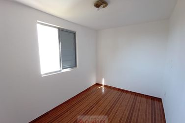 Apartamento para alugar - 48m&sup2; - Centro