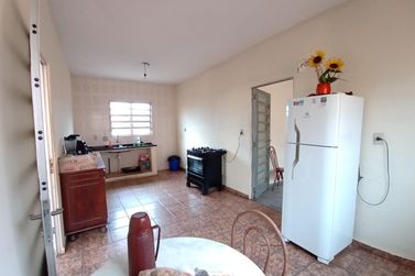 Casa &agrave; venda - 132m&sup2; - Centro