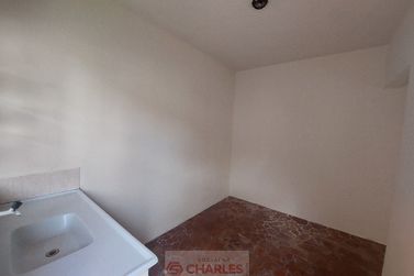 Casa para alugar - 54m&sup2; - Centro