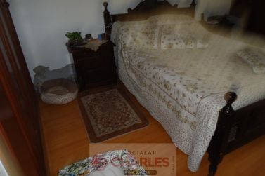 Casa &agrave; venda - 330m&sup2; - Centro