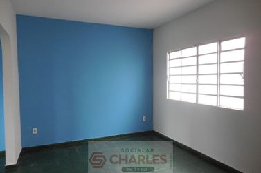 Casa &agrave; venda - 243m&sup2; - Centro