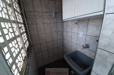 Apartamento &agrave; venda - 48m&sup2; - Centro