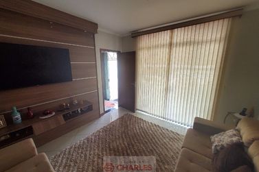 Casa &agrave; venda - 141m&sup2; - Centro