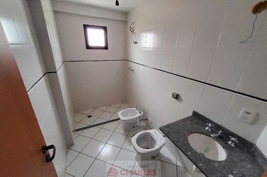 Apartamento &agrave; venda - 155m&sup2; - Centro