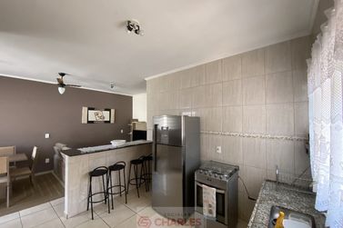 Casa &agrave; venda - 107m&sup2; - Centro