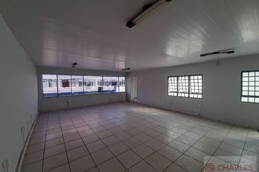 Sal&atilde;o Comercial para alugar - 70m&sup2; - Centro