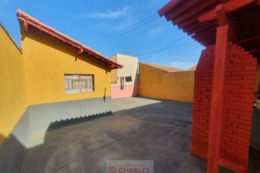 Casa para alugar - 173m&sup2; - Centro