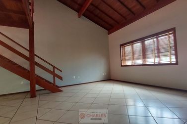 Casa &agrave; venda - 185m&sup2; - Centro