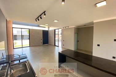 Casa &agrave; venda - 229m&sup2; - Centro