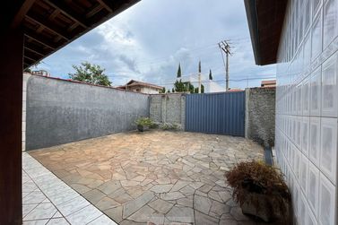 Casa &agrave; venda - 253m&sup2; - Centro