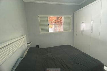 Casa &agrave; venda - 250m&sup2; - Centro