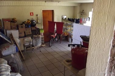 Casa &agrave; venda - 10m&sup2; - Centro