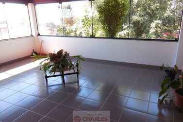 Casa &agrave; venda - 356m&sup2; - Centro