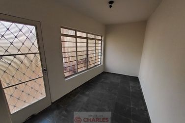 Casa &agrave; venda - 444m&sup2; - Centro