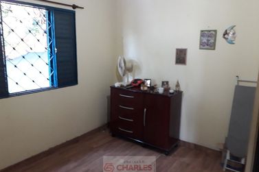 Casa &agrave; venda - 150m&sup2; - Centro