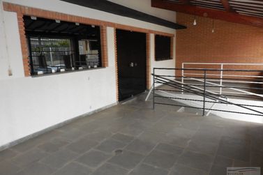 Sala Comercial &agrave; venda - 251m&sup2; - Centro