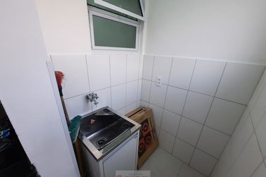Apartamento para alugar - 54m&sup2; - Centro