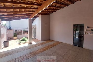 Casa &agrave; venda - 140m&sup2; - Centro