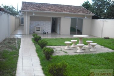 Casa &agrave; venda - 300m&sup2; - Centro