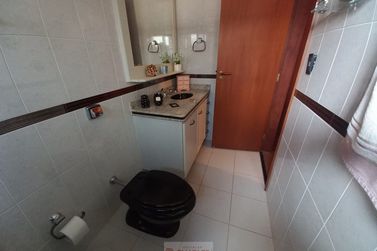 Casa &agrave; venda - 10m&sup2; - Centro