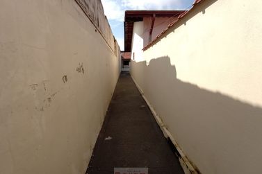 Casa para alugar - 77m&sup2; - Centro