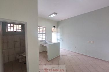 Sala Comercial para alugar - 56m&sup2; - Centro