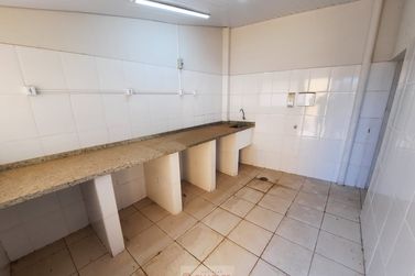 Sala Comercial para alugar - 228m&sup2; - Centro