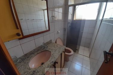 Apartamento para alugar - 48m&sup2; - Centro