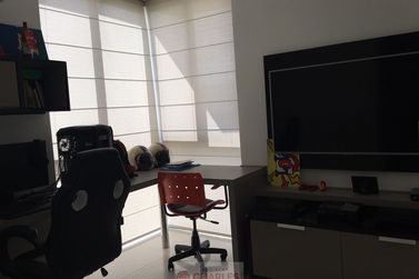 Casa &agrave; venda - 210m&sup2; - Centro