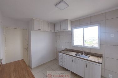 Apartamento para alugar - 104m&sup2; - Centro